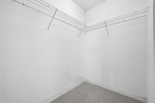 Building Photo - 4881 Traxx St