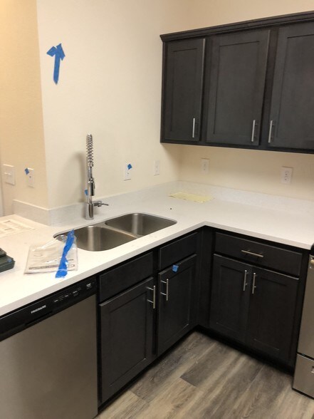 Building Photo - 4959 Key Lime Dr