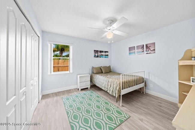 Building Photo - 2631 Canterbury Cir