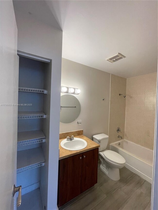 Building Photo - 7427 SW 152nd Ave