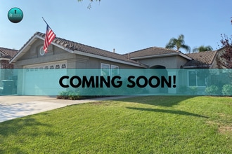 Building Photo - 3 bed 2 bath Orangecrest home Coming Soon