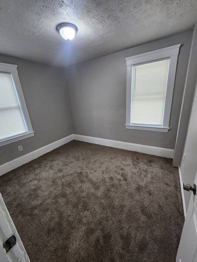 Building Photo - 9720 Denison Ave