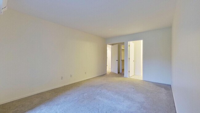 Building Photo - 21096 Boulder Cir