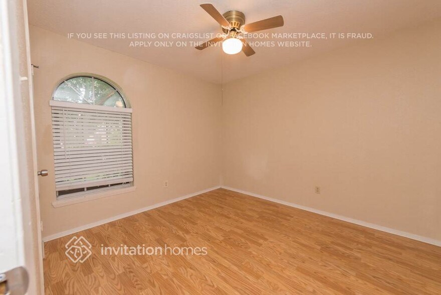 Building Photo - 1819 Pilgrims Point Dr