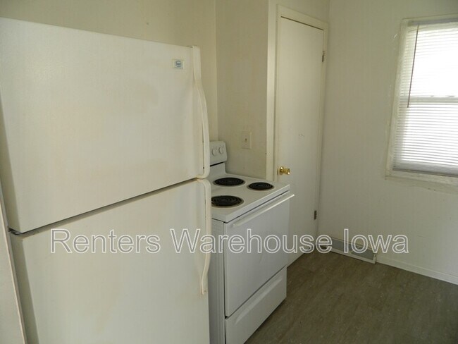 Building Photo - 4424 SE 8th St