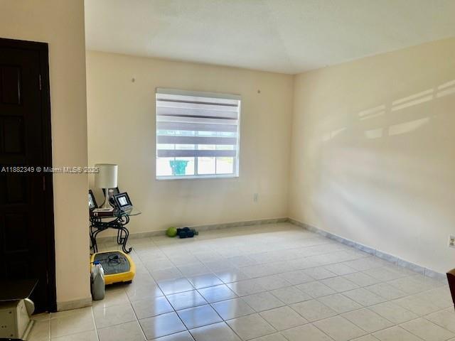 Building Photo - 14351 SW 168th Terrace