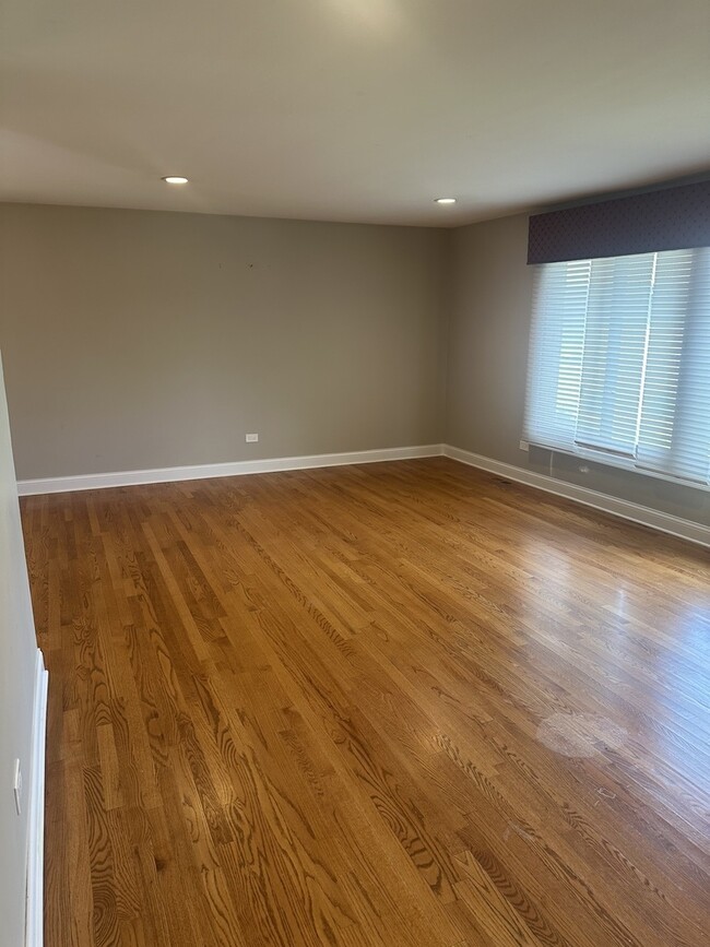 Building Photo - 1718 Valley Forge Pl