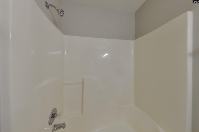 Building Photo - 425 Northshore Ct