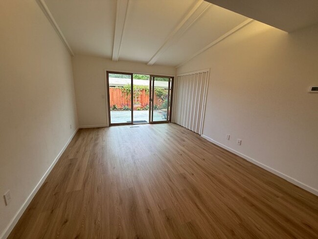 Building Photo - Hacienda Carmel, Remodeled One Bedroom Ava...
