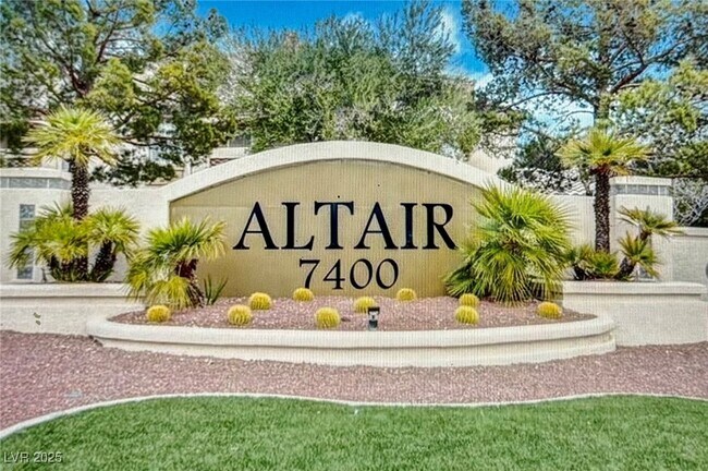 Building Photo - 7400 W Flamingo Rd