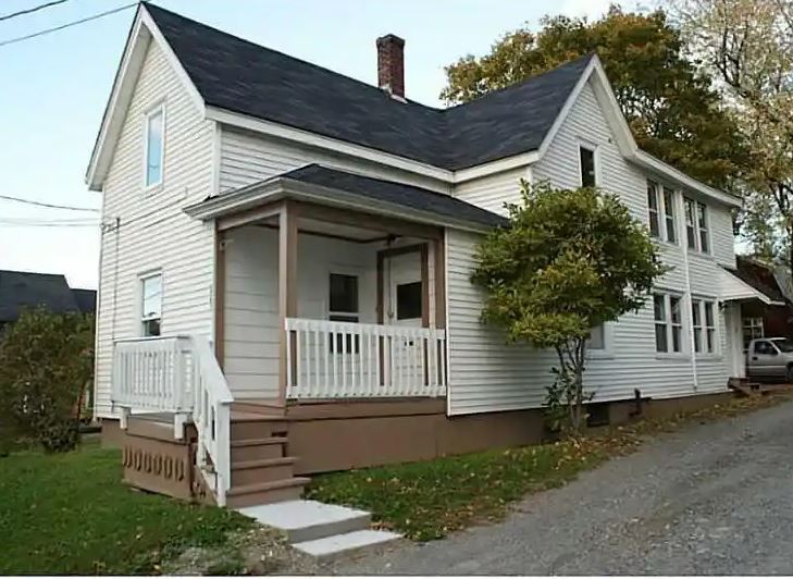 Building Photo - 261 Grove St