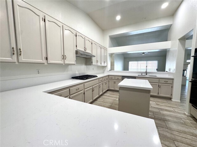 Building Photo - 12789 Yorkshire Dr
