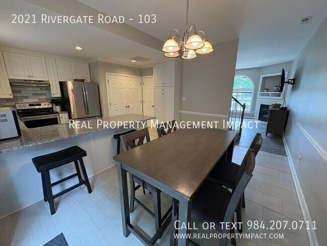 Building Photo - 2021 Rivergate Rd