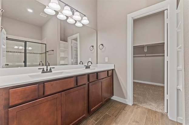Building Photo - 9732 Grosbeak Ln