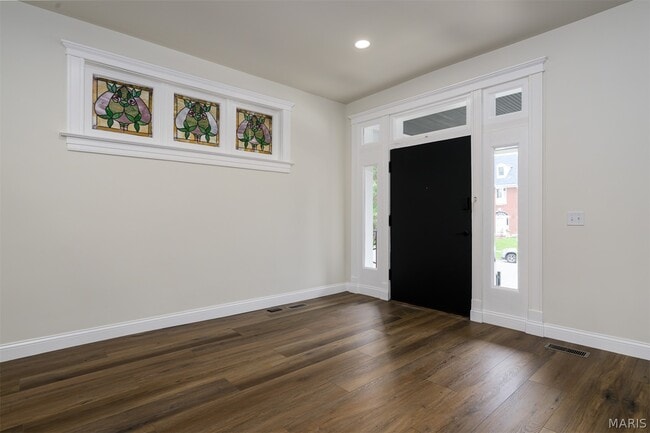 Building Photo - 5750 Waterman Blvd