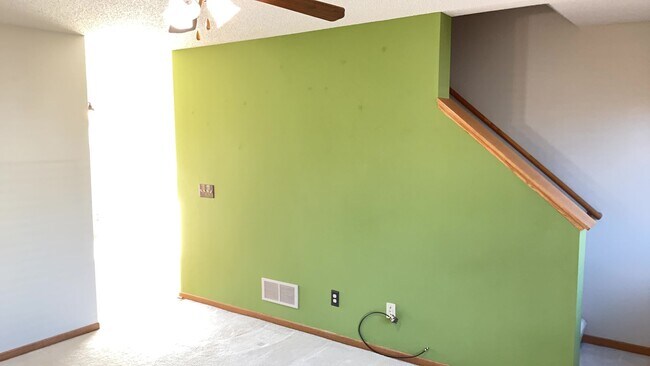 Building Photo - 15539 Float Ln