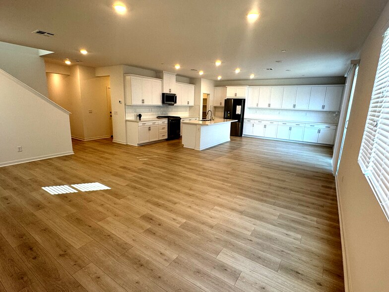 Living Room 1 - 2288 Panama Dr