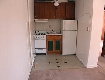 Kitchen - 2228 N High St