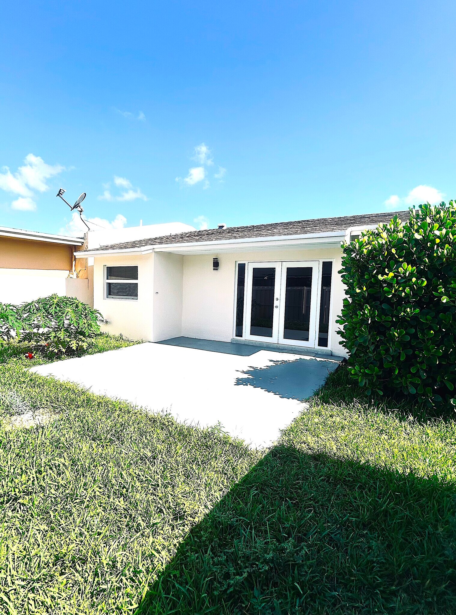 Building Photo - 12958 SW 49th St