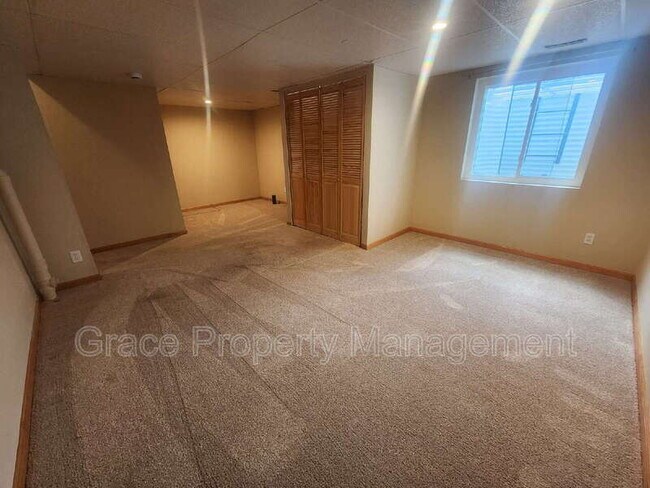 Building Photo - 2329 Alpha Ct