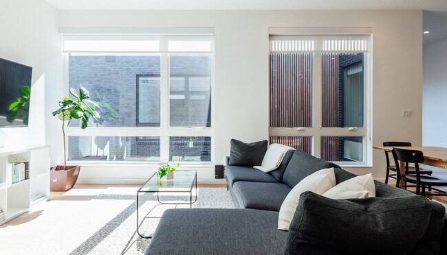 Building Photo - OSLOatlas Co-Living Apartments