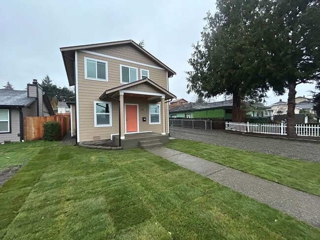 Building Photo - New build Beautiful 3bd, 2bath House in North Tacoma!