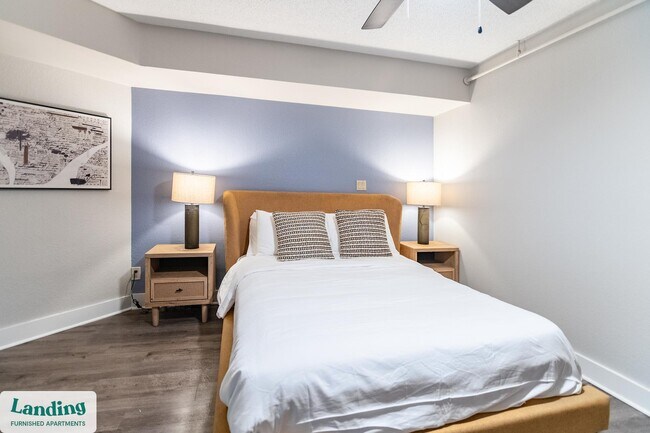 Building Photo - 1362 Passenger St