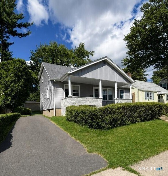 Building Photo - 44 Westphal St