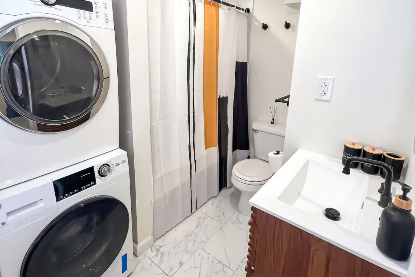 Mater Bathroom with In-Unit Washer and Dryer - 3626 Powelton Ave