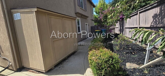 Building Photo - 4100 Borders Dr