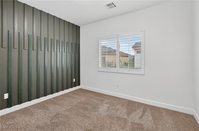 Building Photo - 133 Coronation Ave