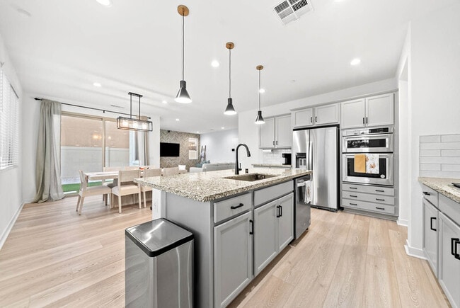 Building Photo - 29963 Blueridge Ct