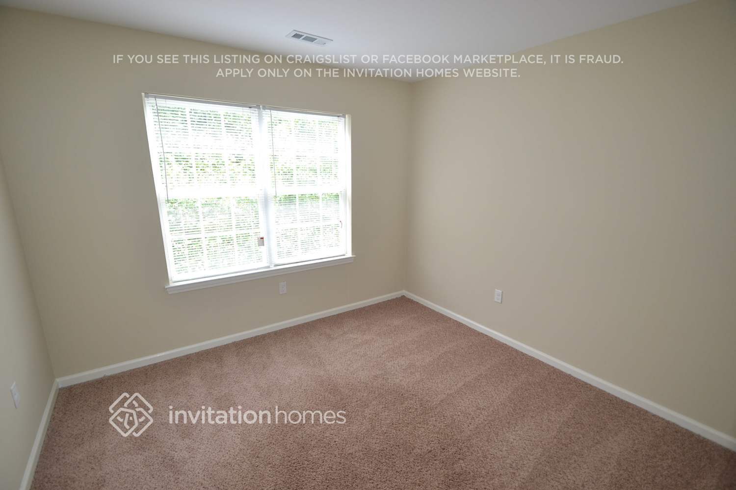 Building Photo - 2326 Lomax Ct SE