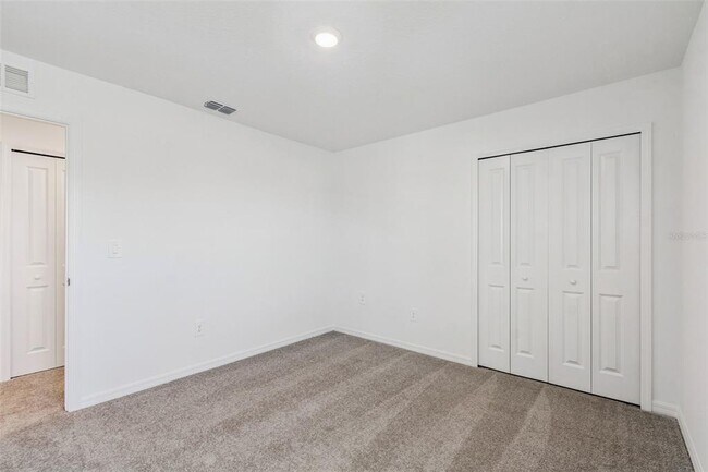 Building Photo - 1712 Tropical Oasis Ave