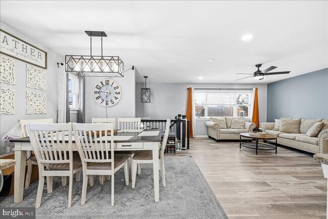 Building Photo - 15610 Bounds Ave