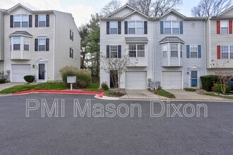 Building Photo - 8847 Goose Landing Cir