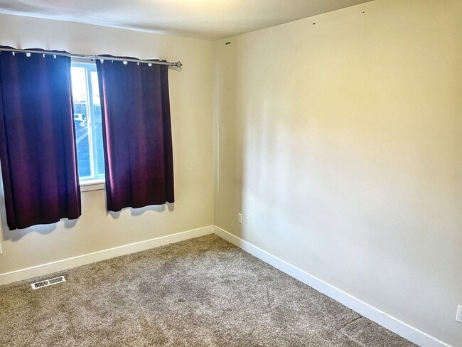 Building Photo - 5569 Big Bear Wy