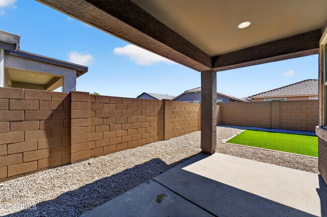 Building Photo - 3737 S 64th Ln