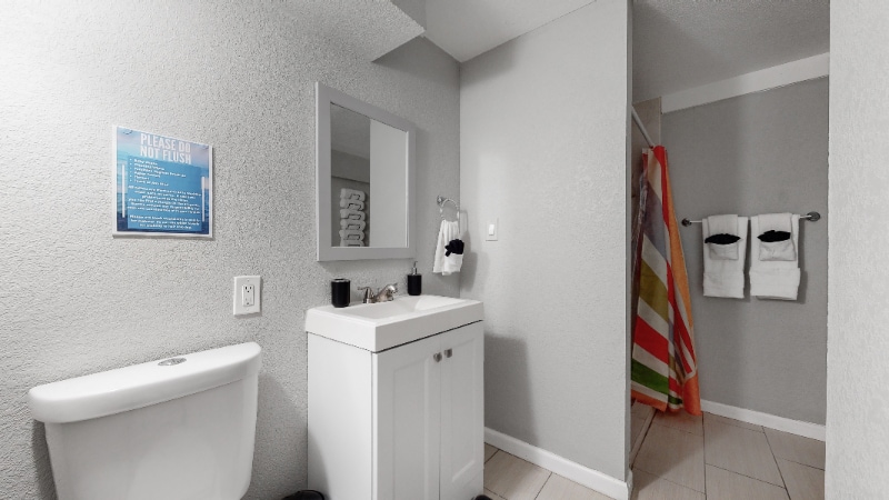 Building Photo - 15045 E Louisiana Dr