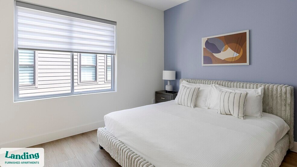 Building Photo - 2206 Arroyo Ave