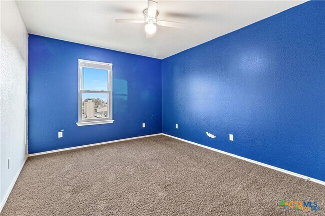 Building Photo - 1112 Katelyn Cir