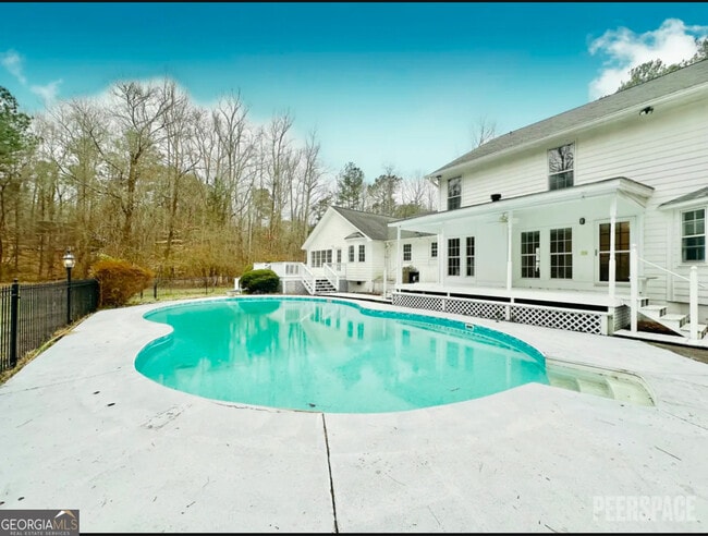 Building Photo - 193 S Kite Lake Rd