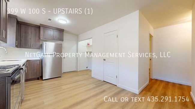 Building Photo - 399 W 100 S