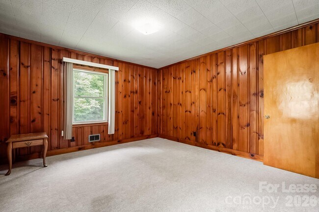 Building Photo - 6510 Pleasant Grove Rd