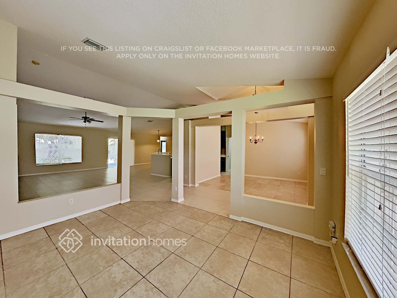 Building Photo - 3321 SW Savona Blvd