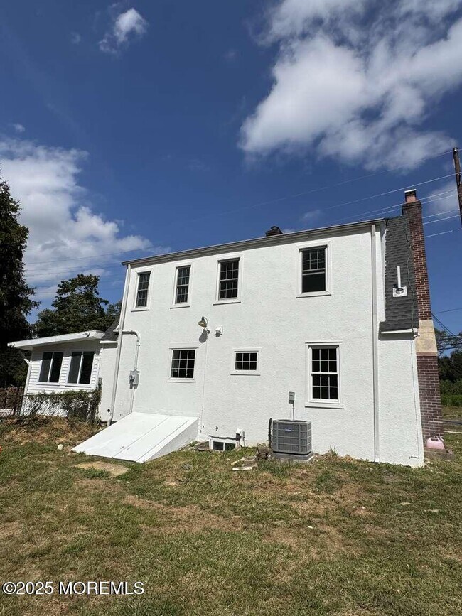 Building Photo - 118 NJ-34
