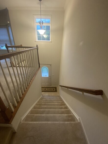Building Photo - 602 Petersburg Rd