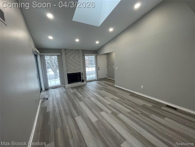 Building Photo - 6600 Bellows Ct