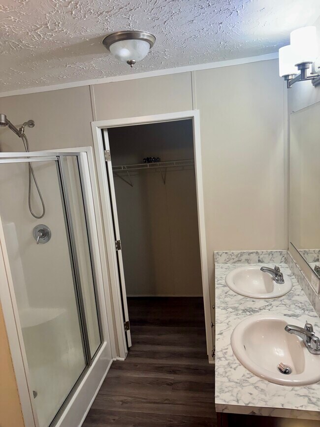 Building Photo - 6208 Stag Trail