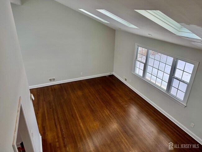 Building Photo - 139 Rues Ln